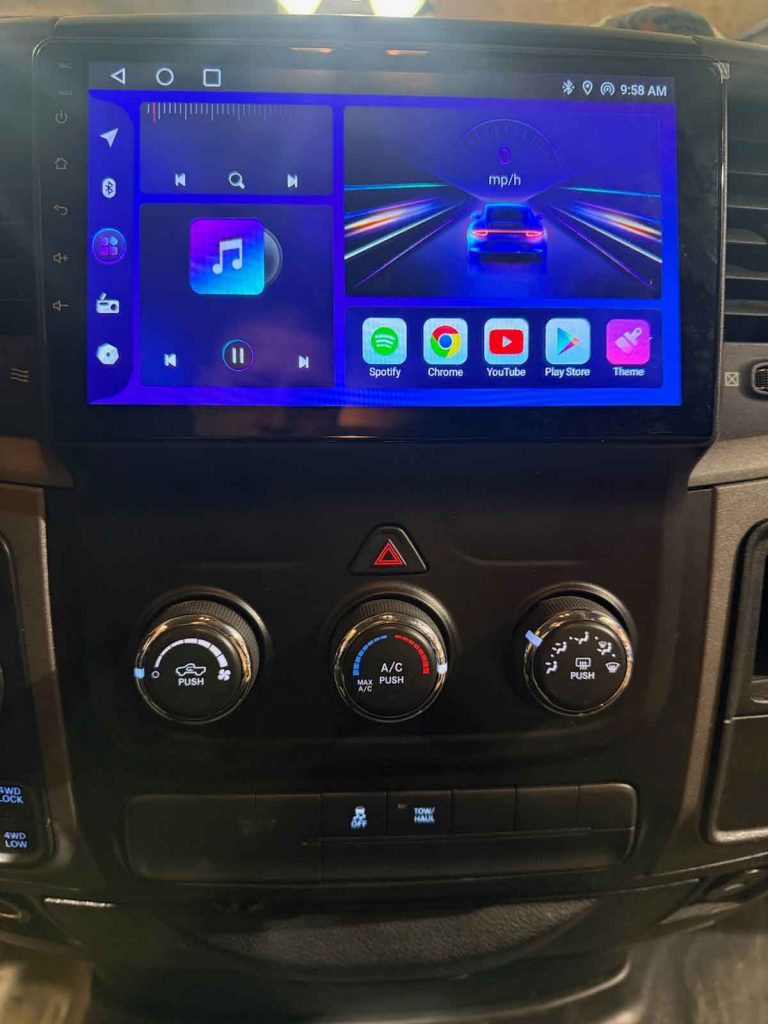 Car radio with aftermarket Android Auto installed